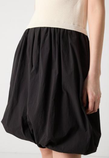 Короткое платье