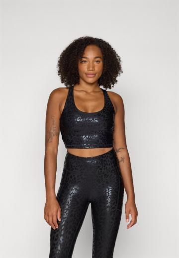 Спортивный бюстгальтер