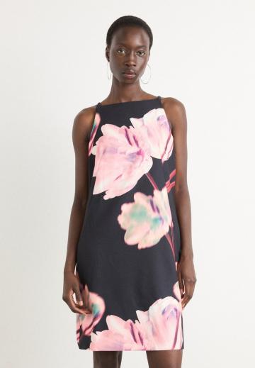 Пляжное платье