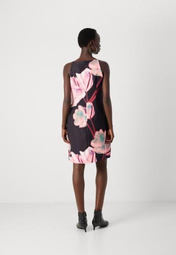 Пляжное платье