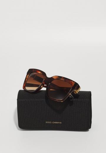 Солнечные очки