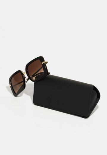 Солнечные очки