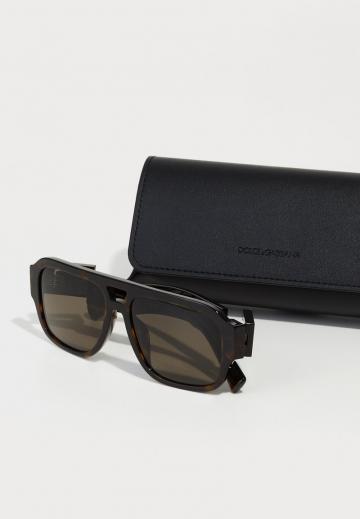 Солнечные очки