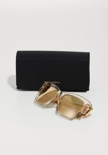 Солнечные очки