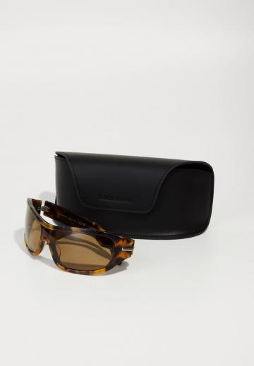 Солнечные очки