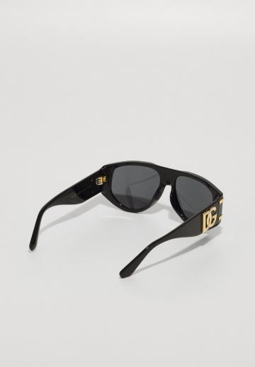 Солнечные очки