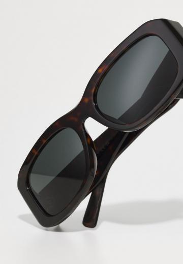 Солнечные очки