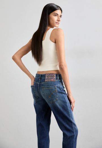 Короткие джинсы