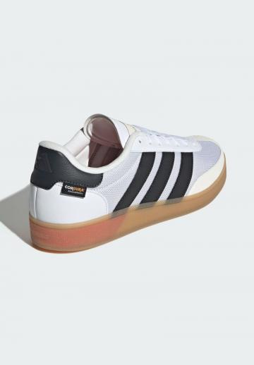 Тренировочные кроссовки