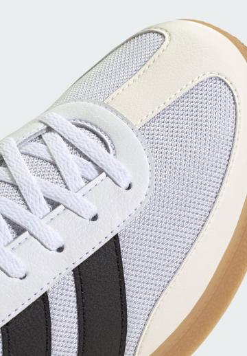 Тренировочные кроссовки