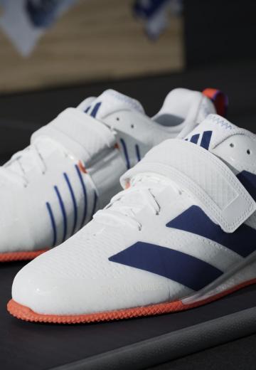 Тренировочные кроссовки