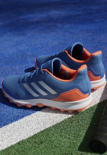 Беговые кроссовки