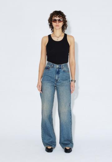 Прямые джинсы