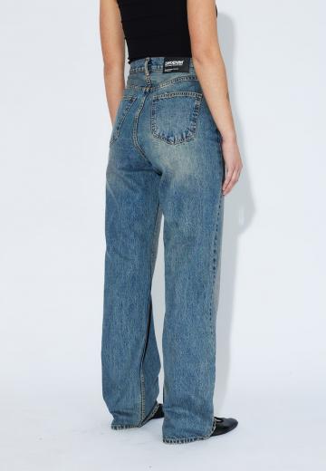 Прямые джинсы