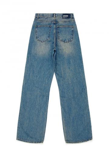 Прямые джинсы