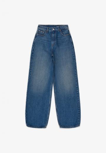 Свободные джинсы