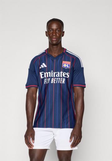 Спортивная форма