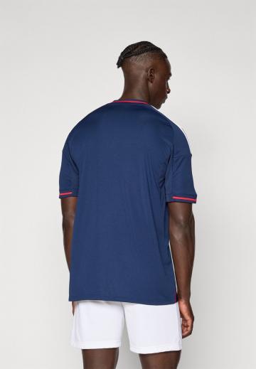 Спортивная форма