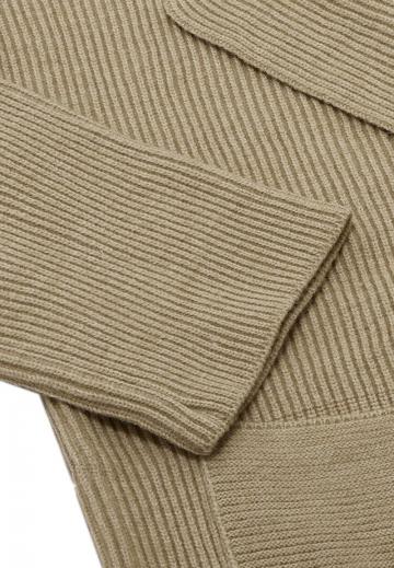 Длинный жилет