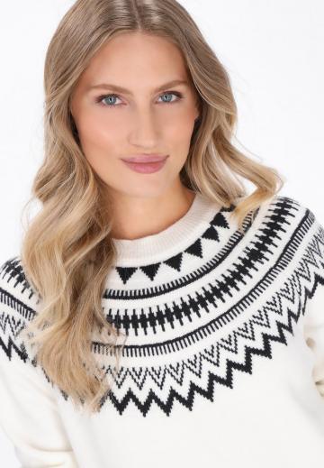 Вязаное платье