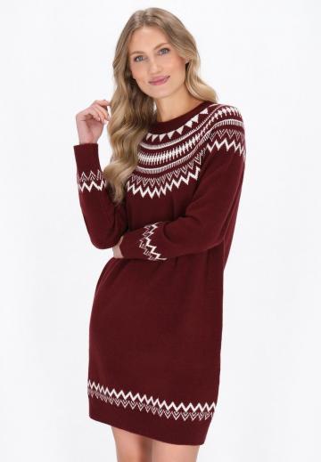 Вязаное платье