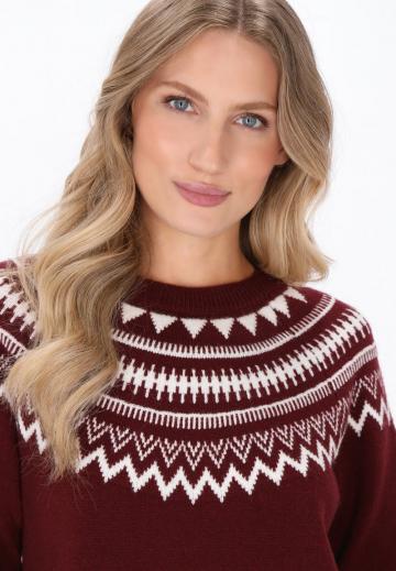 Вязаное платье