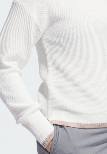 Пуловер с вырезом V