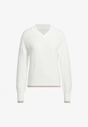 Пуловер с вырезом V
