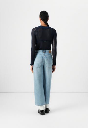 Свободные джинсы