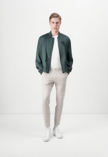 Куртка бомбер