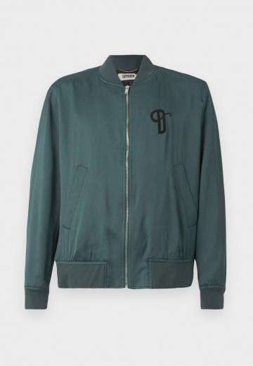 Куртка бомбер