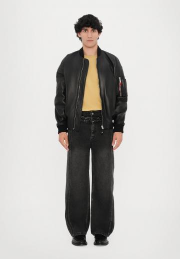 Куртка бомбер