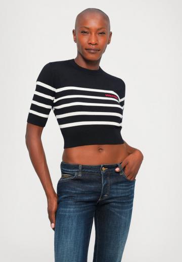 Пуловер с коротким рукавом