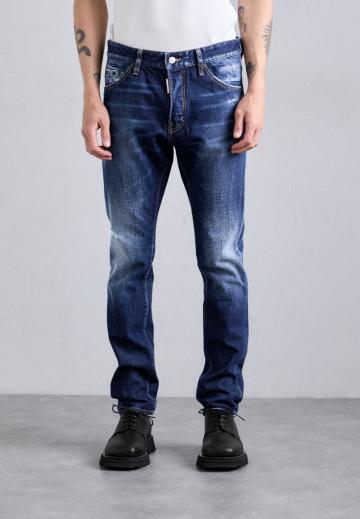 Узкие джинсы