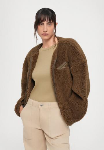 Флисовая куртка