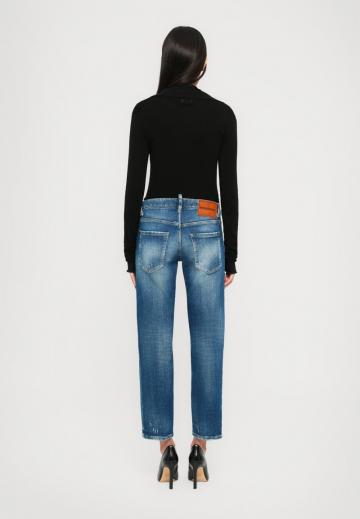 Узкие джинсы