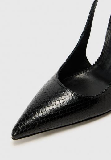 Туфли на высоком каблуке