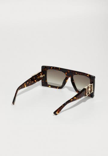 Солнечные очки