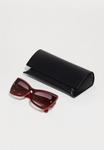 Солнечные очки