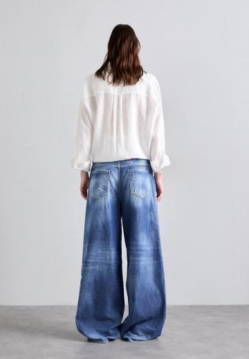 Джинсы бойфренда