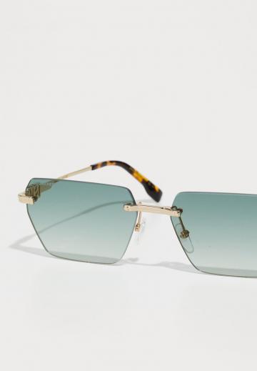 Солнечные очки