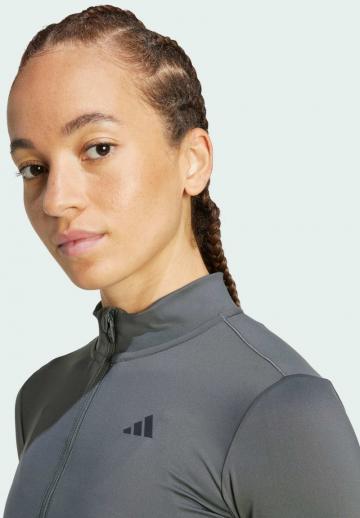 Спортивная толстовка