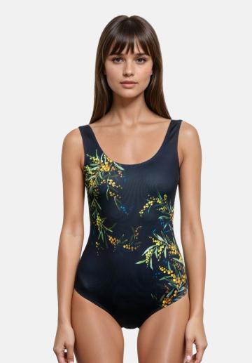 Слитный купальник