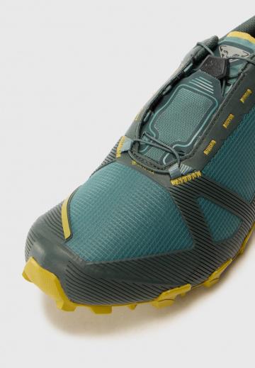 Беговые кроссовки