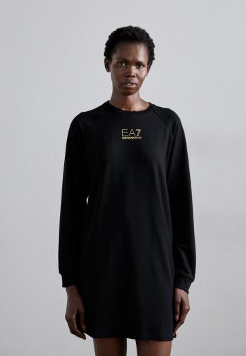 Спортивное платье