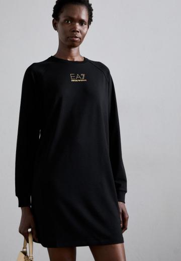 Спортивное платье