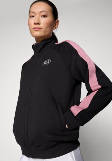 Спортивная толстовка