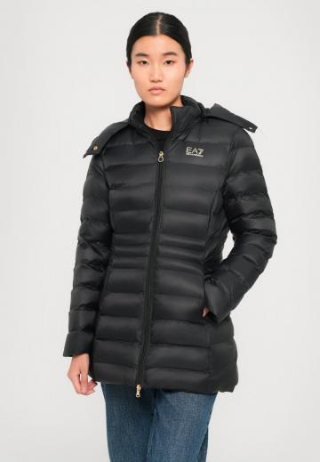 Спортивная куртка