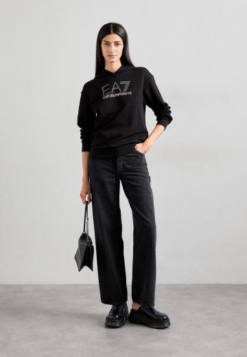 Спортивная толстовка