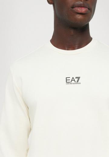 Спортивная кофта